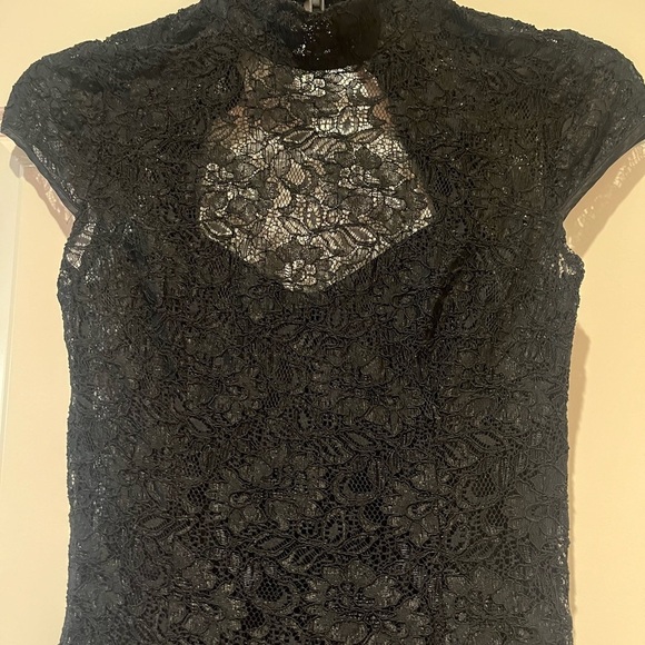 Laundry by Shelli Segal Cap Sleeve Lace Mini backless Cocktail Dress - Picture 5 of 11